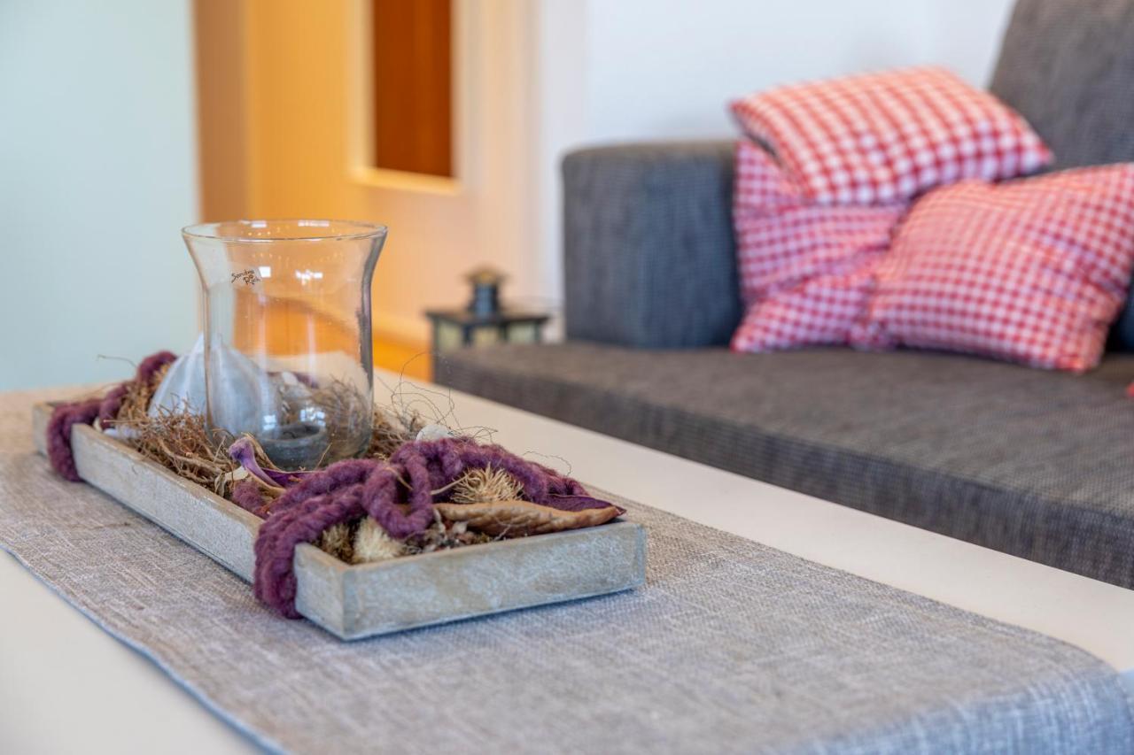 Ferienwohnung Seeblick mit Blick auf die Alpen Wasserburg Exterior foto