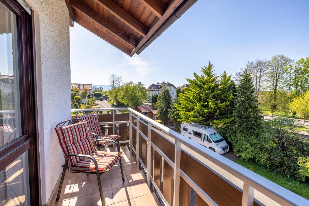 Ferienwohnung Seeblick mit Blick auf die Alpen Wasserburg Exterior foto