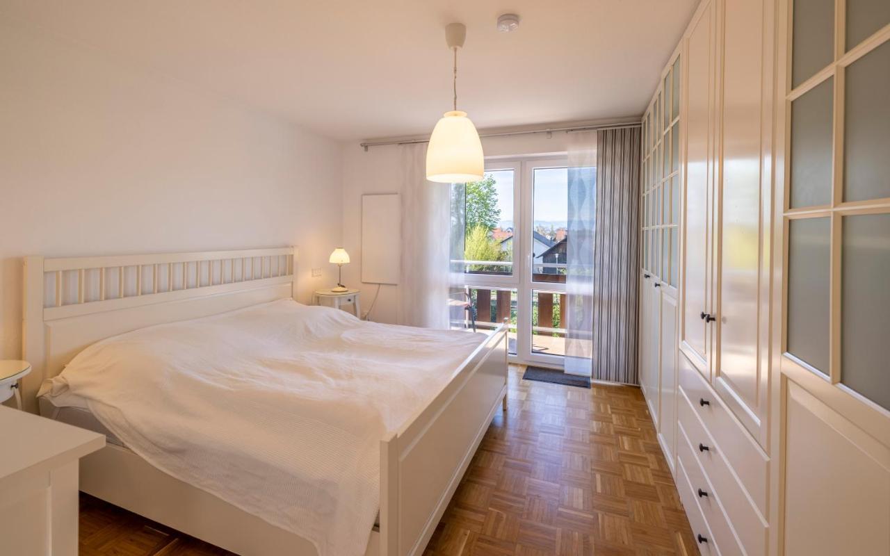 Ferienwohnung Seeblick mit Blick auf die Alpen Wasserburg Exterior foto